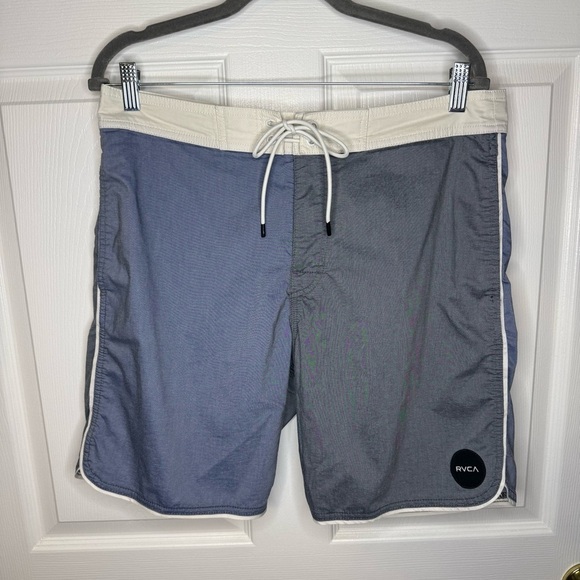 RVCA Men's Swim Board Shorts - Blue and Gray Size 34 Waist GUC - Picture 1 of 7
